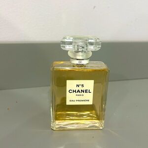 Chanel perfume Eau Première 100 ml bottle